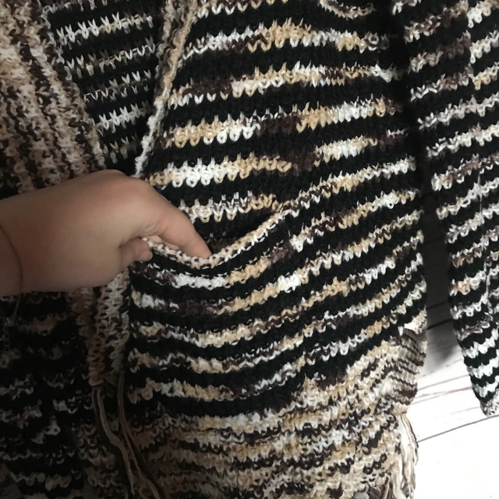 Winter Wood Fall Fringe Cardigan, Medium - Picture 9 of 12